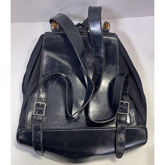 Authentic GUCCI Backpack Bamboo Handle/ Closures Black Patent Leather/Leather - Picture 12 of 12